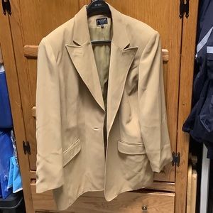 Halston tan suit jacket
